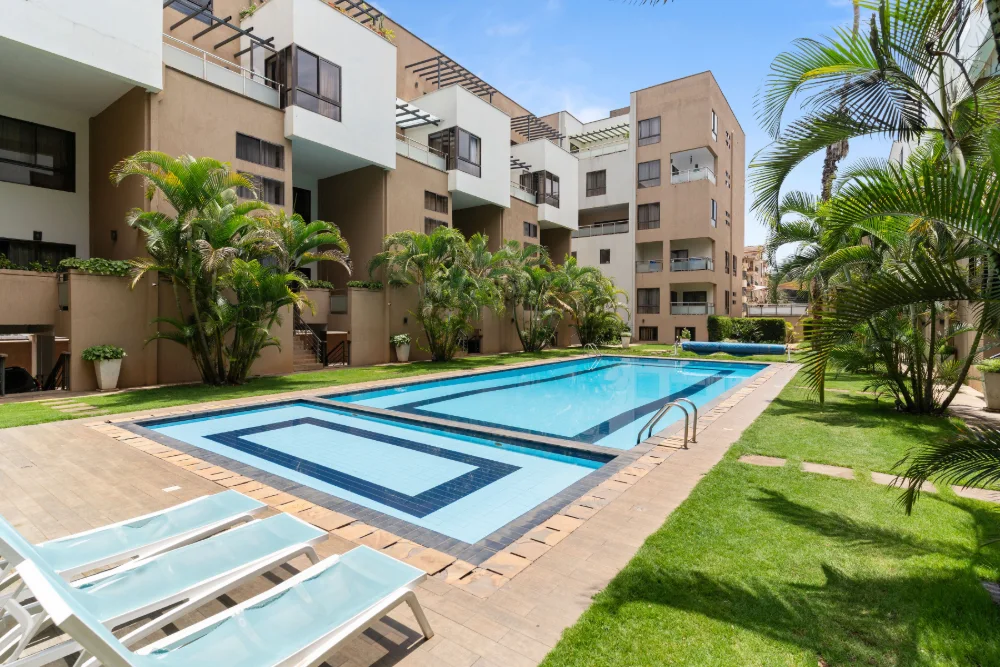 One Bedroom Apartments in Courtyard On Vanga Road